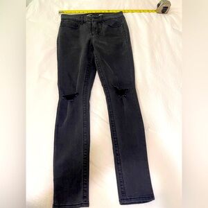 🖤 Seven7 Black Tummyless High Rise Skinny Jeans – Size 4